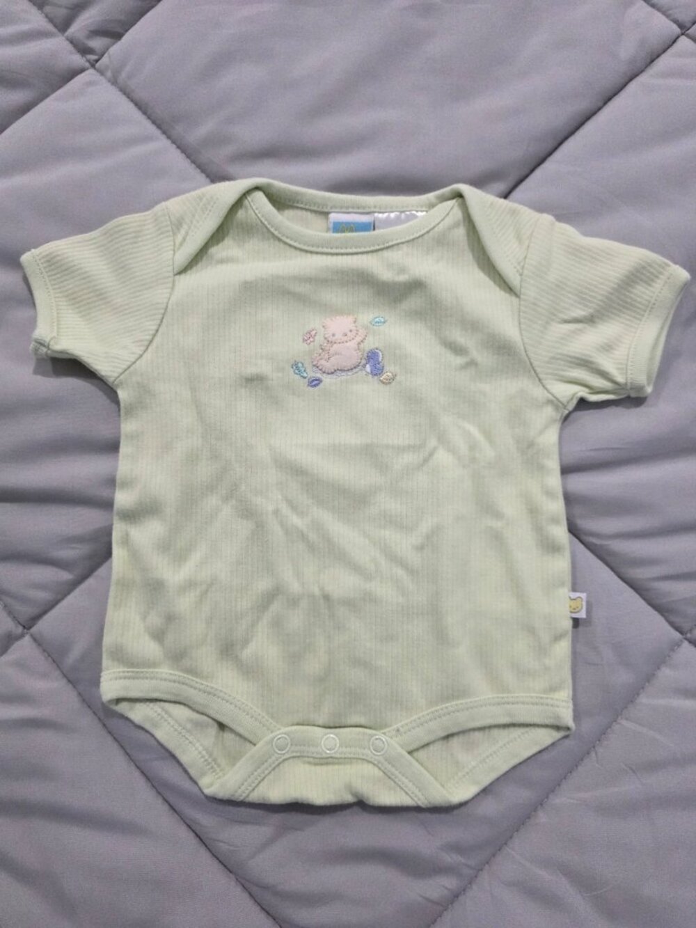 McBaby Baby Bear Embroidered Bodysuit Onesie 0–3 Months Green
